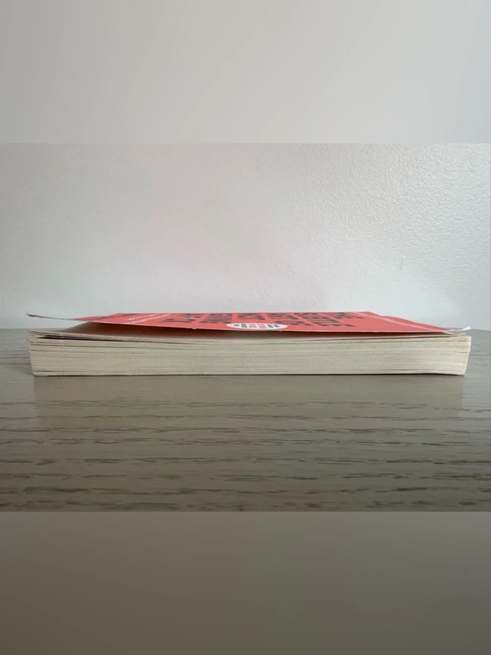 The Subtle Art of Not Giving a F*ck Paperback Book - Mark Manson - Picture 5 of 5